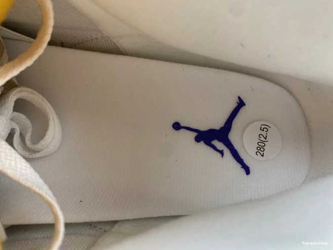 HYPE 3 Bryant 869802-907 Kobe Retro Jordan PE 0815